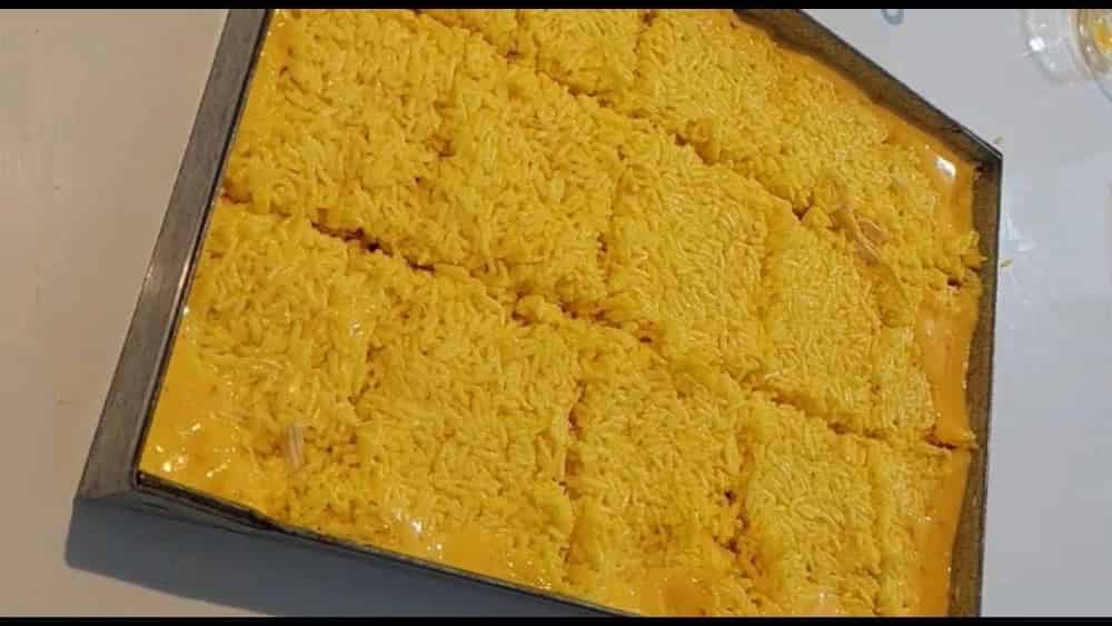 آموزش پخت ته چین مرغ مجلسی در آموزشگاه آشپزی نیلوفر
