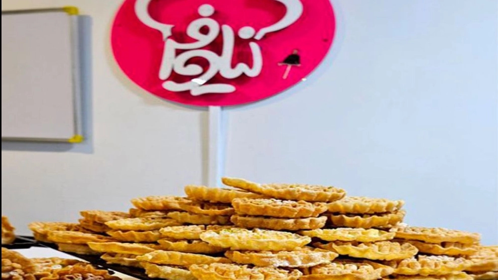 شیرینی پنجره ای شیرینی پنجره ای